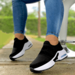 Tenis Doble Cierre Negro Sin Marca